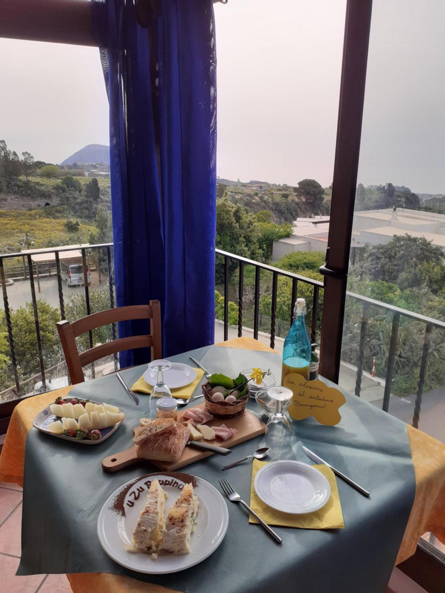 Agriturismo U Zu Peppino Lipari  Exteriér fotografie